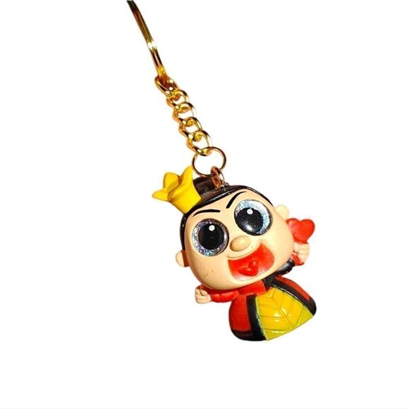 Disney Doorables Queen Of Hearts Keychain - Picture 1 of 3